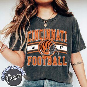 Cincinnati Football Heritage Design Comfort Colors T-Shirt 159